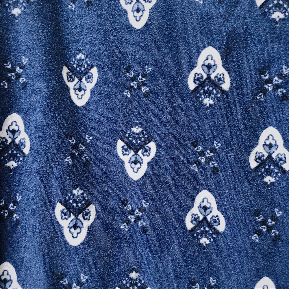 High Waisted Patterned Pants - Picture 4 of 5